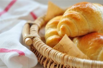 Nguyên liệu làm bánh mì – Cách làm bánh mì chi tiết từng bước